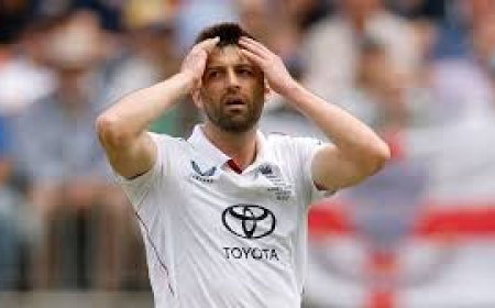 Ashes 2025-26 Blow: Mark Wood Set to Miss Second Test vs Australia Due to Persistent Knee Injury